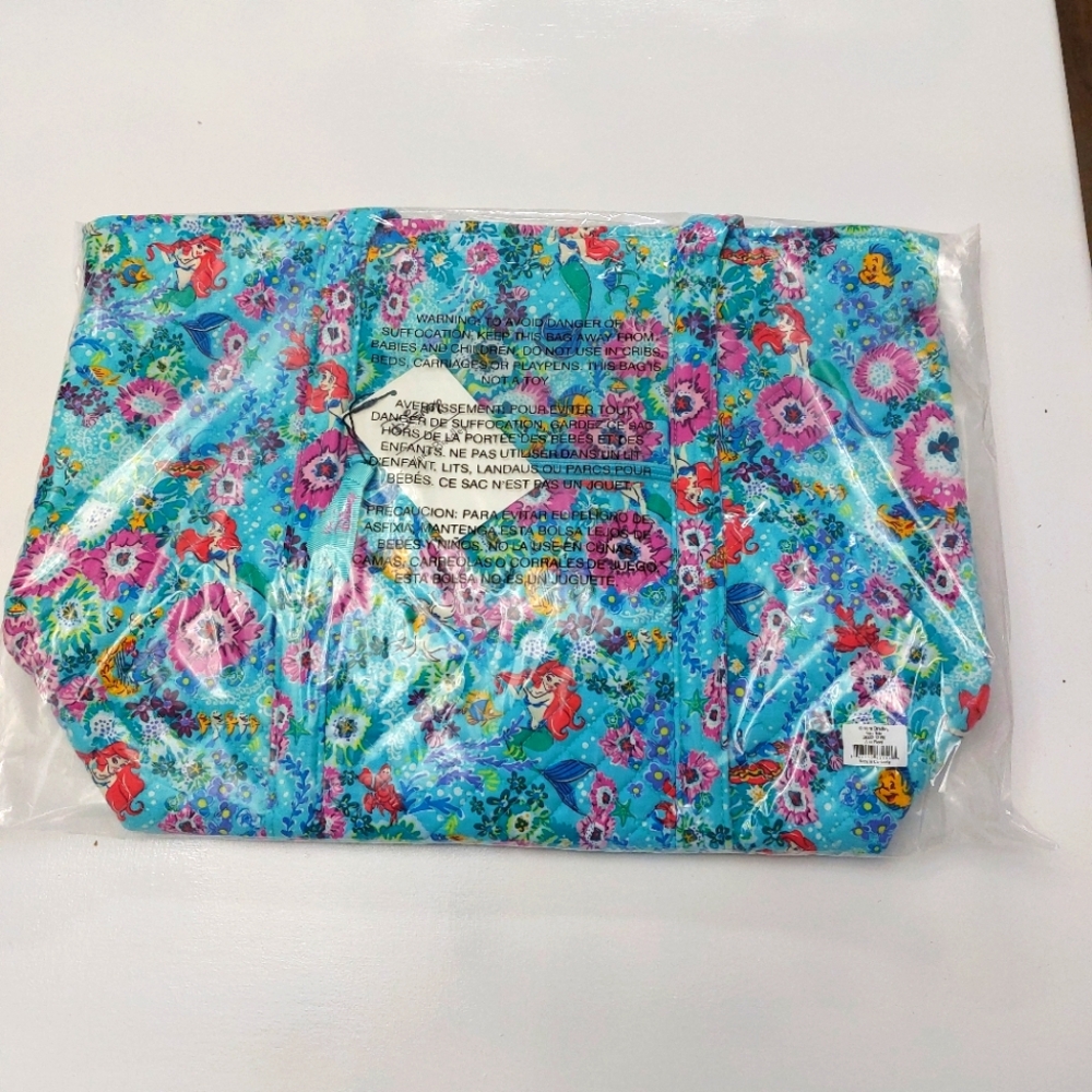 Vera Bradley Disney Little Mermaid Large Vera Tote NWT